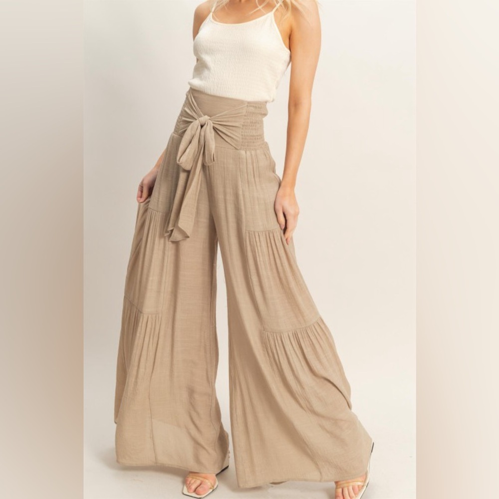 #82 So Chic Taupe Pants